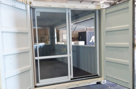 ContainerShop Modifications 20ft Servery Container